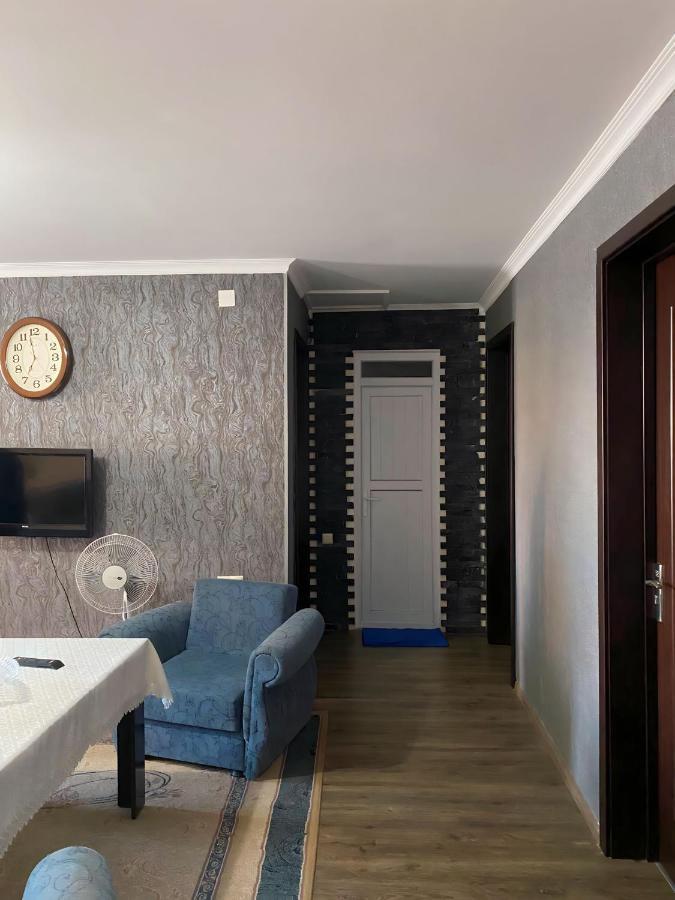 Guest House Silence Batumi Exterior foto